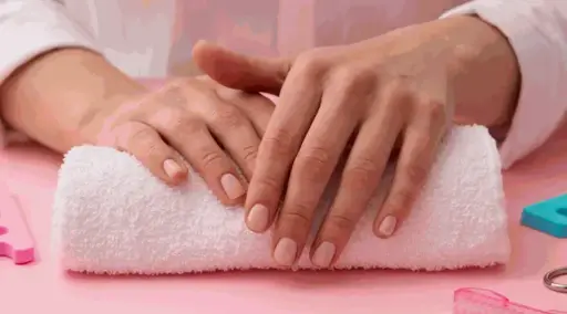 Manicure en seco con guante